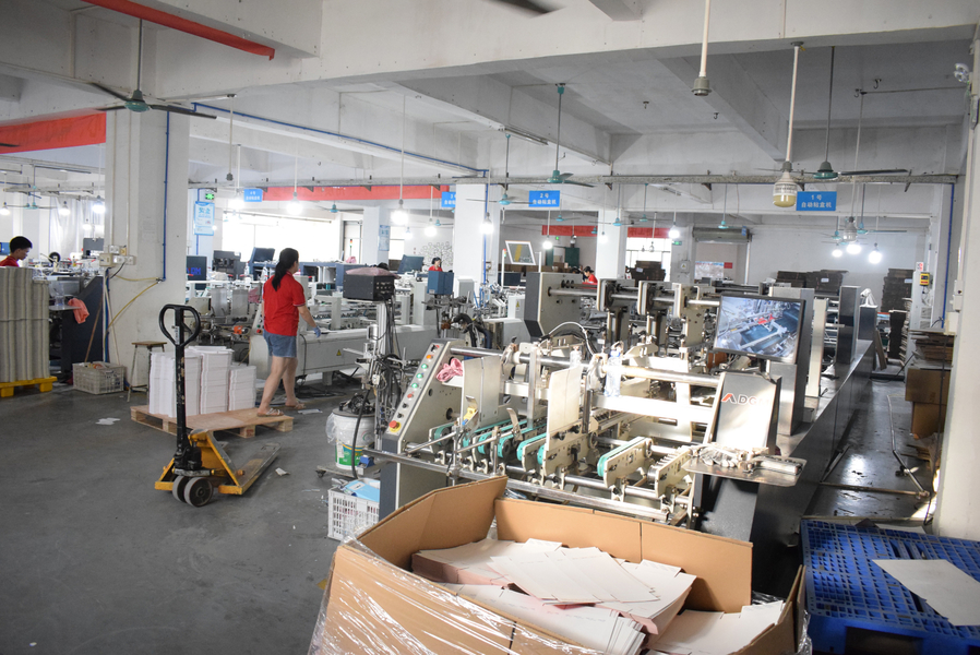 GUANGZHOU YM PACKAGE PRODUCTS CO.,LTD. γραμμή παραγωγής του κατασκευαστή